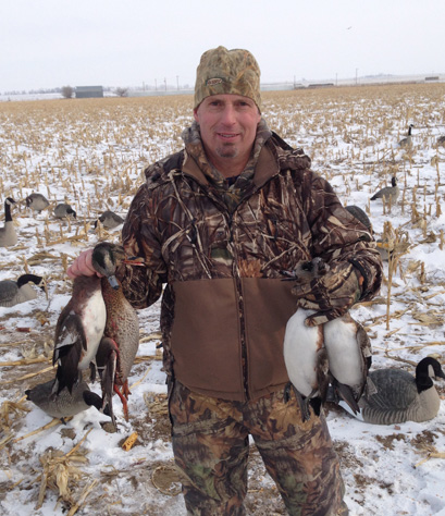 Canada goose hunt, duck hunt, wigeon ducks