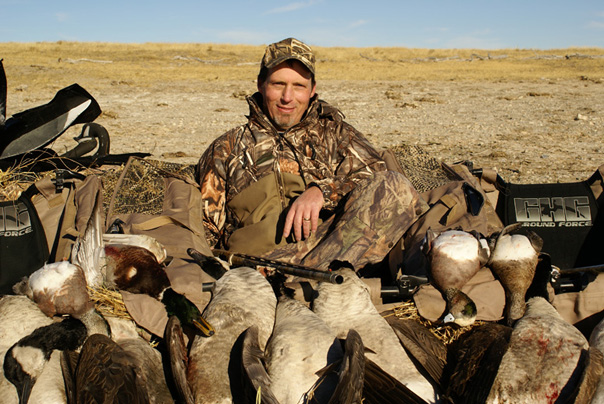 i went hunting geese ducks, wigeon duck, drake wigeon, canada geese, layout blind